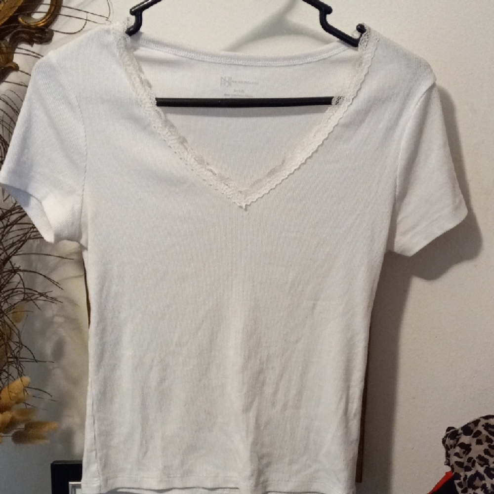 No Boundaries White Ribbed  Fitted Short Sleeve T-Shirt
